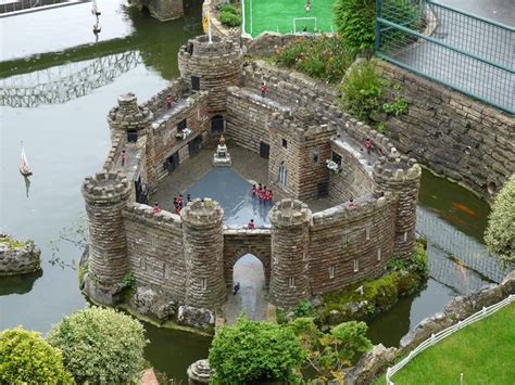 model castle google search model castle castle castle art