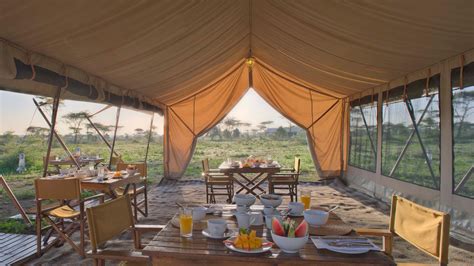 luxurious andbeyond serengeti  canvas moves   serengeti bringing guests