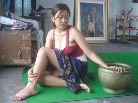 Gadis Bali Yang Jadi Model Lukisan Bugil Unik And Hot
