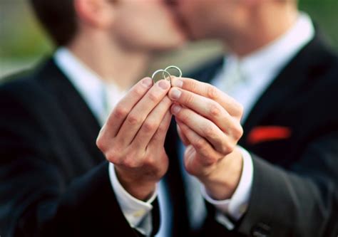 over 96 000 same sex marriages in the united states since its legalisation eikon