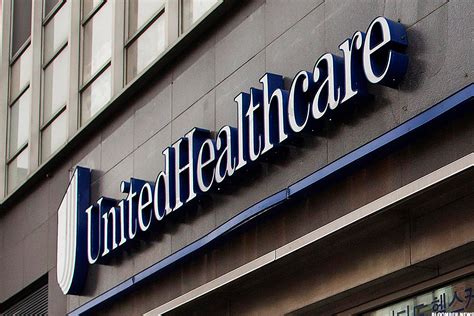 unitedhealth group   stronger  support  held realmoney