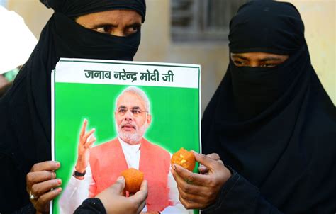 indias persecuted muslim minority caution  hindu partys