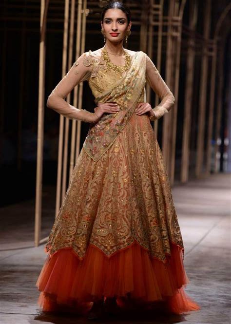 Tarun Tahiliani Top 10 Popular And Best Indian Bridal Dresses Designers