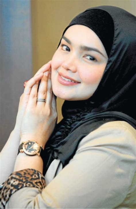 hijab style artis cantik siti nurhaliza tutorial jilbab