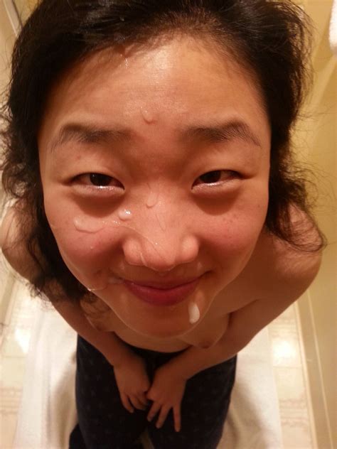 Naughty Asian Girlfriend Receives Facial Kokoi
