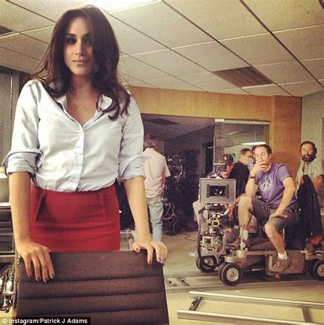never before seen pictures of meghan markle on set of suits daily