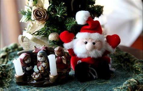 Wallpaper Toys Candles Christmas Tree Toy Holiday Santa Claus