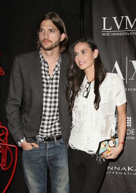 Ashton Kutcher And Demi Moore Officially Divorced Daily Dish