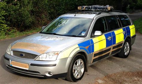fake police car caught  pulling  motorists  accusing   speeding uk news