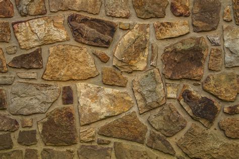 choosing rocks  build stone walls