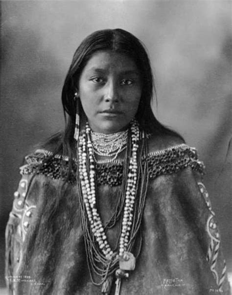 Native American Tribal Women