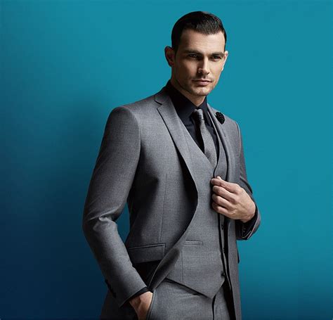 2018 2017 Men Business Suit Slim Fit Classic Male Suits Blazers Luxury