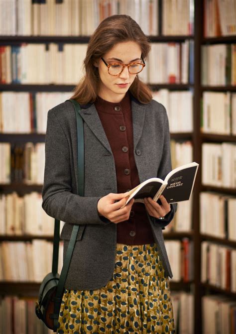 librarian librarian style fashion clothes