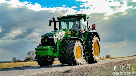 foto traktor john deere  id galeria rolnicza agrofoto