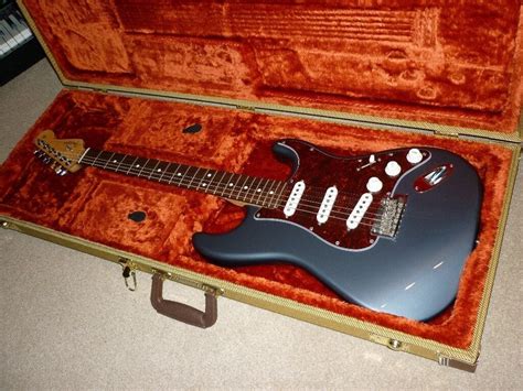 sold usa fender strat stratocaster grey pewter stunning  tweed case guitars