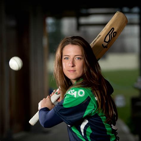 15 Photos Of Hot Sexy And Beautiful Female Cricketers