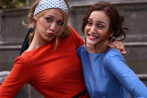 it s official gossip girl s reboot will start filming next month dazed