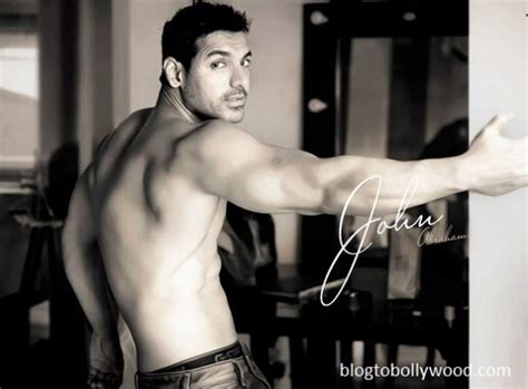 10 shirtless pics of john abraham that will set your screen on fire