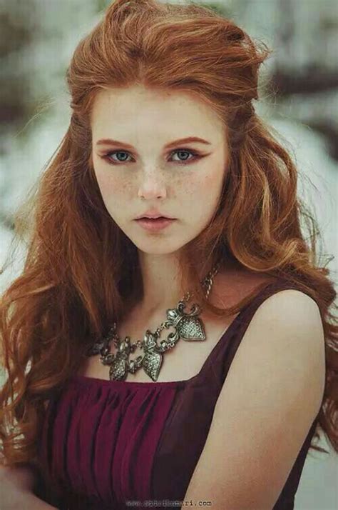 Beautiful Red Hair Gorgeous Redhead Stunningly Beautiful Beautiful