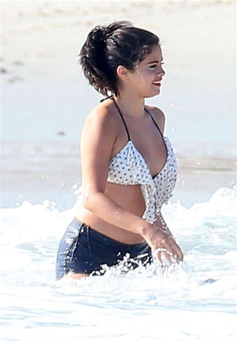 Selena Gomez On The Beach Whilst On Holiday In Mexico
