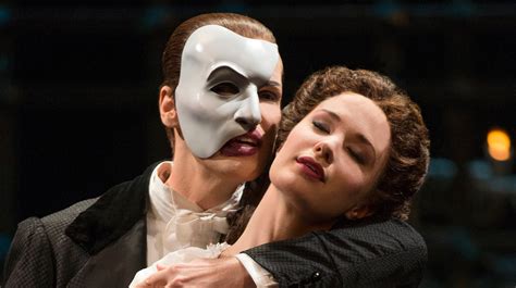 phantom   opera  broadway  reviews  video