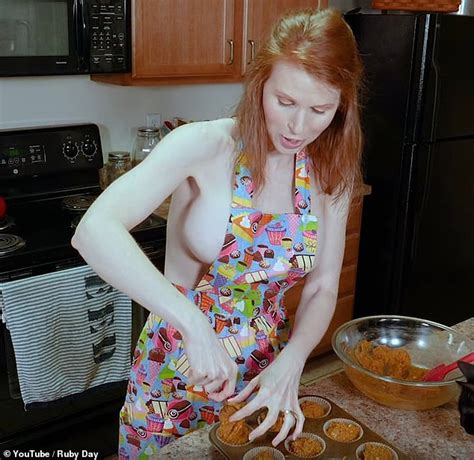 Sexy Chef Ruby Day Earns Thousands A Month Posting Naked