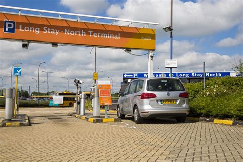 holiday extras long stay parking  gatwicks north terminal travel lowdown