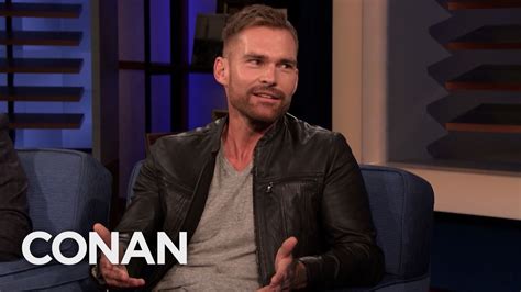 Seann William Scott Still Gets Called Stifler Conan On