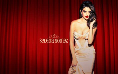 Hollywoodhitz 10 Unseen Hd Wallpapers Of Selena Gomez