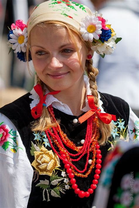 girl from Łowicz poland in traditional costume crochet necklace