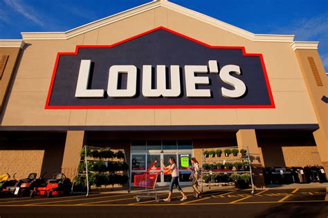 lowes stores coming  improve  manhattan homes racked ny