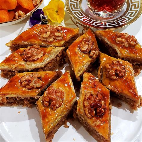 Azerbaijani Baklava Simple Version Simple Tasty Eating Baklava