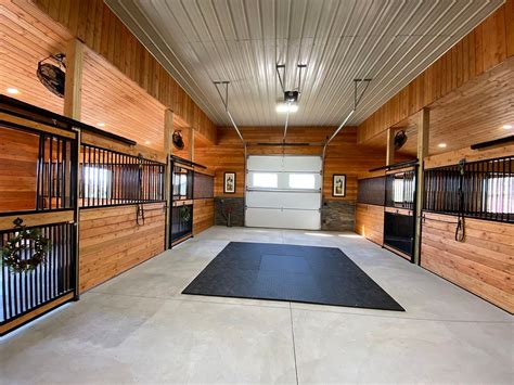 stop   gorgeous montana horse barn   stall barn   beautiful features