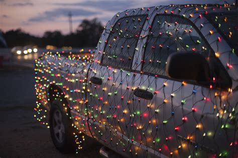 how to decorate your car with christmas lights for