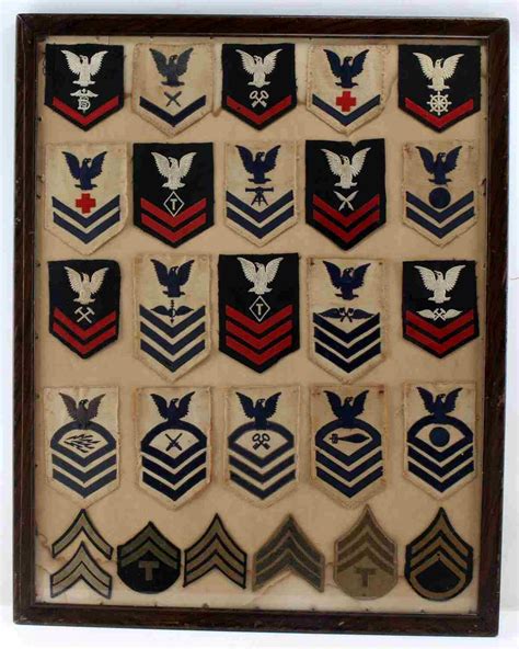 wwii  army navy insignia patch lot   aug