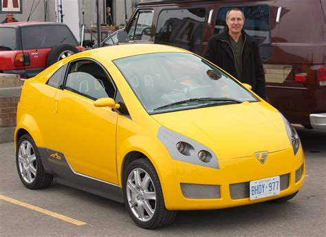 yellow electric car  steve dallas flickr