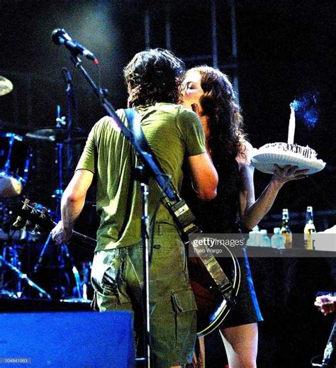 dave grohl  melissa auf der maur foo fighters dave grohl foo