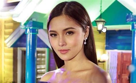 kim chiu apologizes for saying this word during it s showtime live
