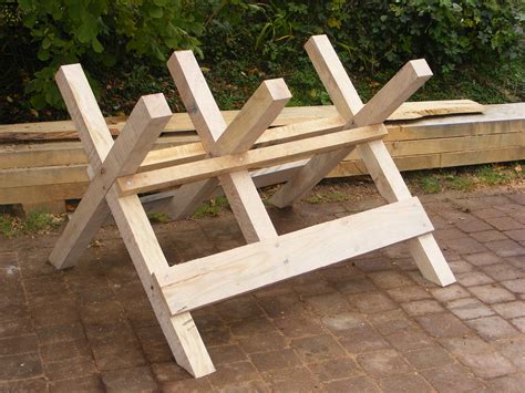 log sawhorse plans  woodworking