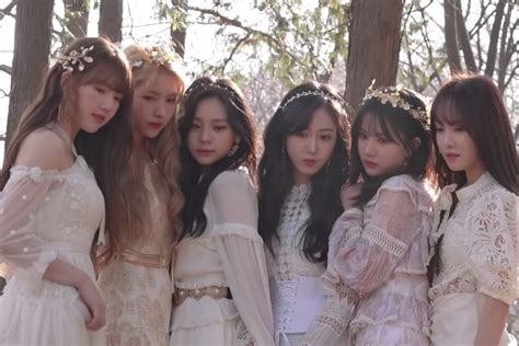 Watch Gfriend Shares Lovely Moments From “sunrise” Mv And