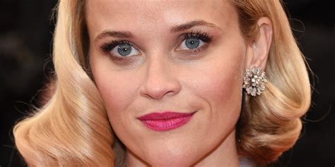 reese witherspoon background wallpics