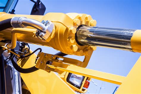 prevent hydraulic cylinder failure common issues tips conequip parts