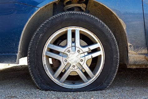 kia service tips   replace  flat tire hollywood kia blog