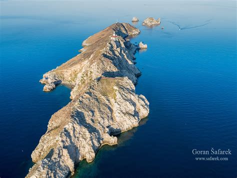 palagruza najudaljeniji pucinski otok priroda hrvatske