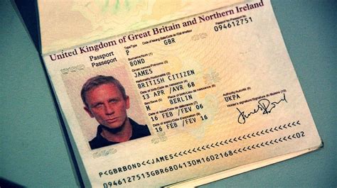 New Uk Passports Feature Top Secret Security Devices God Save The