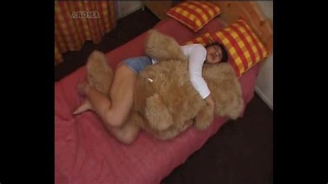 japanese girl humping a teddybear xvideos