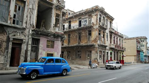 how havana is collapsing building by building