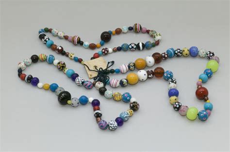 beads va search  collections
