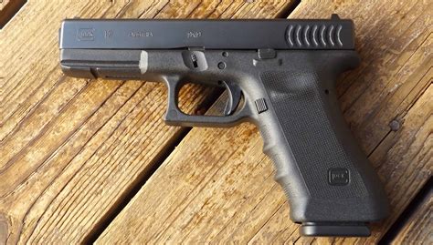 glock  rtf mm handgun product review  range test  pat cascio