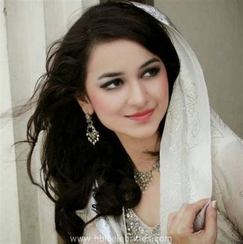 Pakistani Actress Yumna Zaidi Dramas Pics And Biography